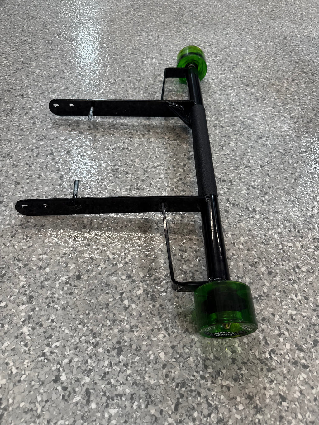Raptor 700 grab bar with wheels