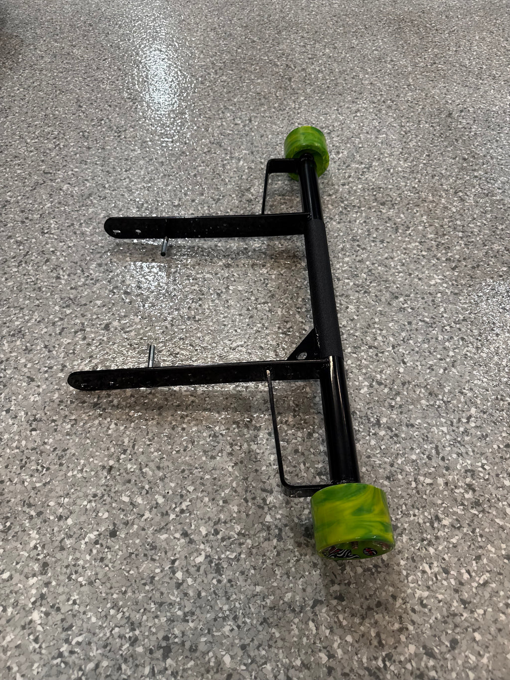 Raptor 700 grab bar with wheels